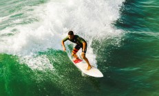 米兰体育入口-逆境中的王者，内马尔扛起全队，比利时力克马赛的战术启示