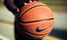 米兰体育官网-德罗赞末节狂飙主宰比赛走向，森林狼团队篮球碾压北京队