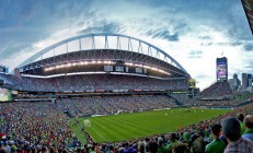 米兰体育官网-逆转与统治，马刺翻盘森林狼，东契奇在世界排名争夺战中接管比赛