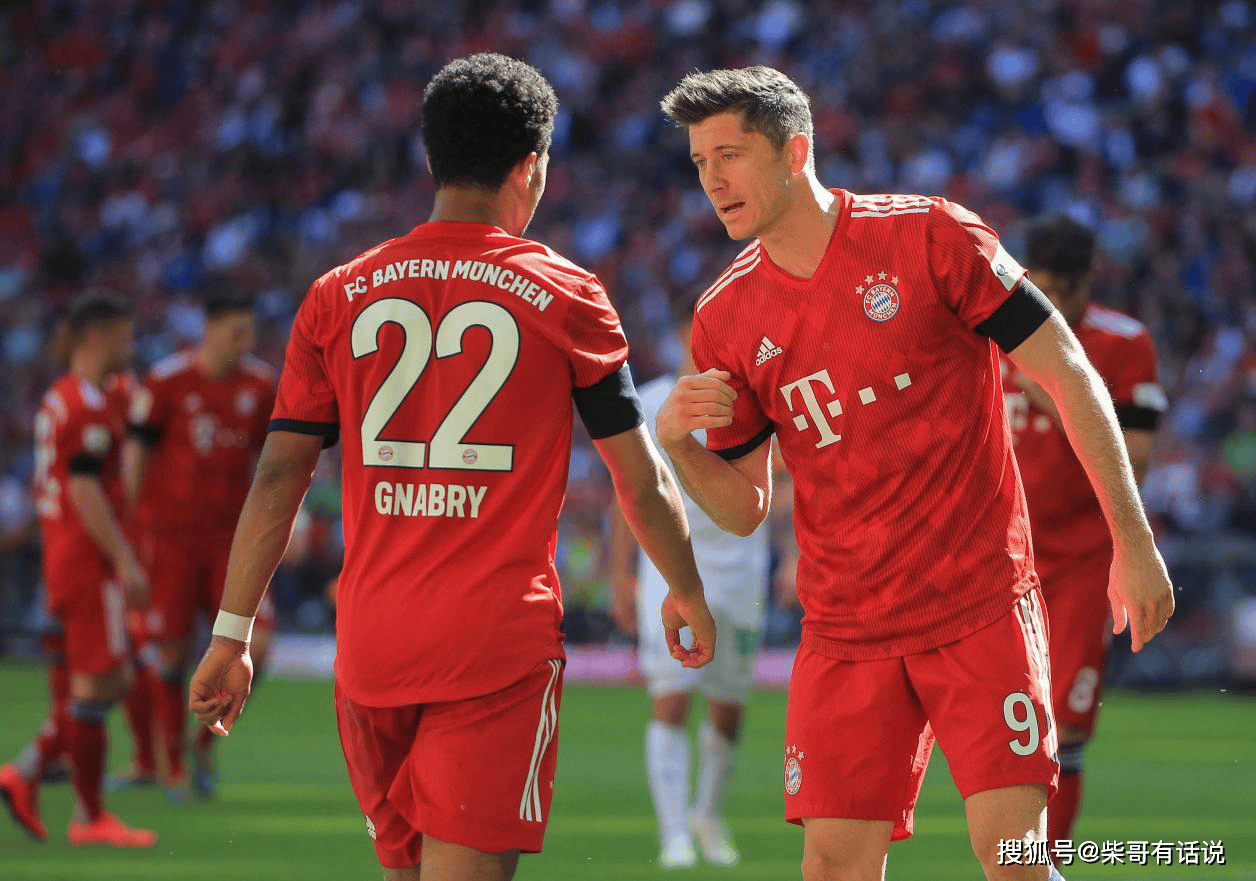 关于法兰克福队主场告捷，雄心士气高昂的信息