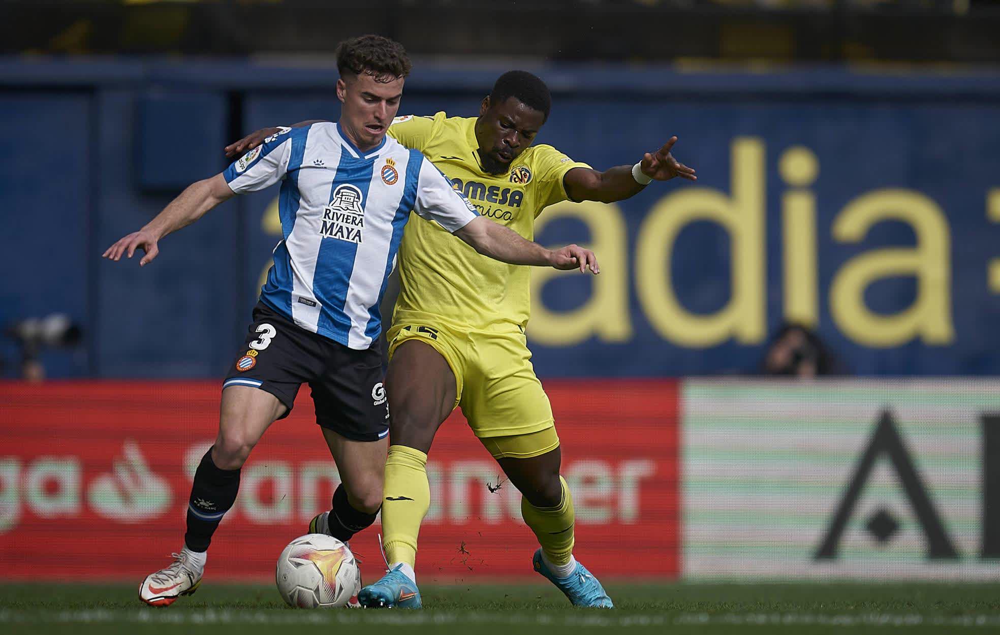 包含比利时足球赛季走势堪忧引发球迷担忧的词条