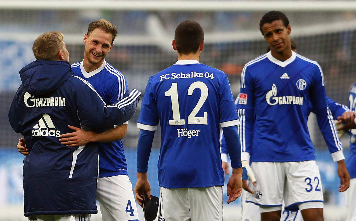 关于沙尔克主场失利,球迷情绪低落的信息 关于沙尔克主场失利,球迷情绪低落的信息