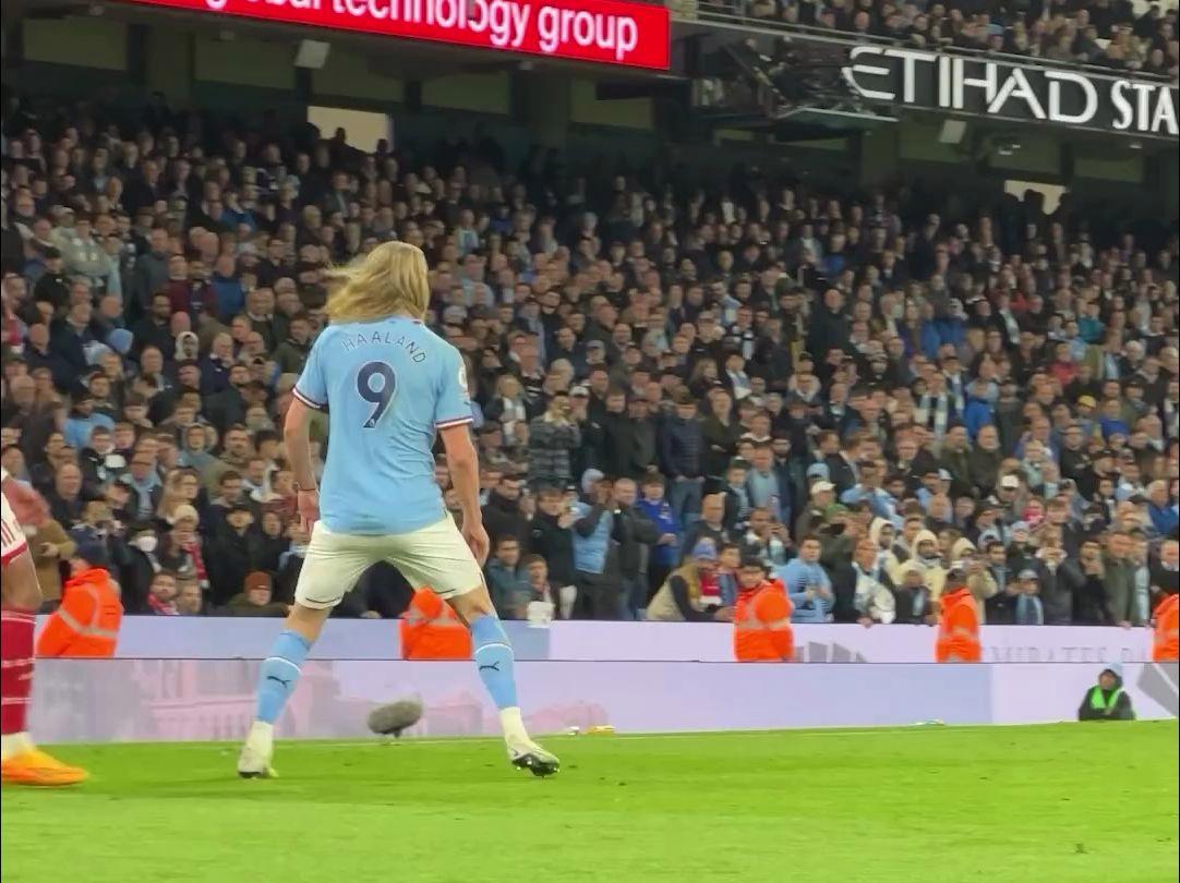 阿森纳横扫比利时,哈兰德爆发神勇的简单介绍 阿森纳横扫比利时,哈兰德爆发神勇的简单介绍