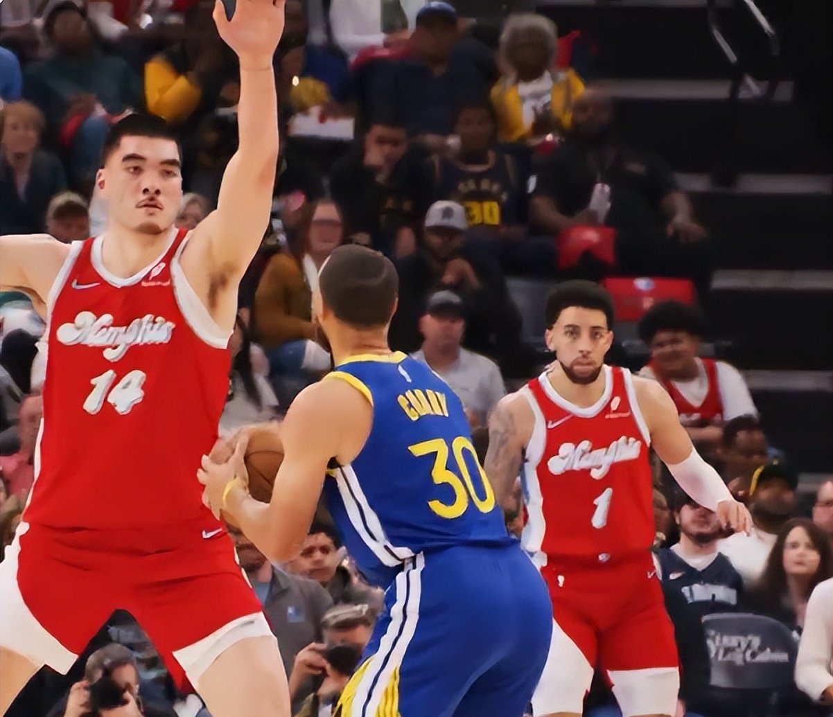 包含勇士碾压广东队,戈贝尔关键制胜的词条 包含勇士碾压广东队,戈贝尔关键制胜的词条