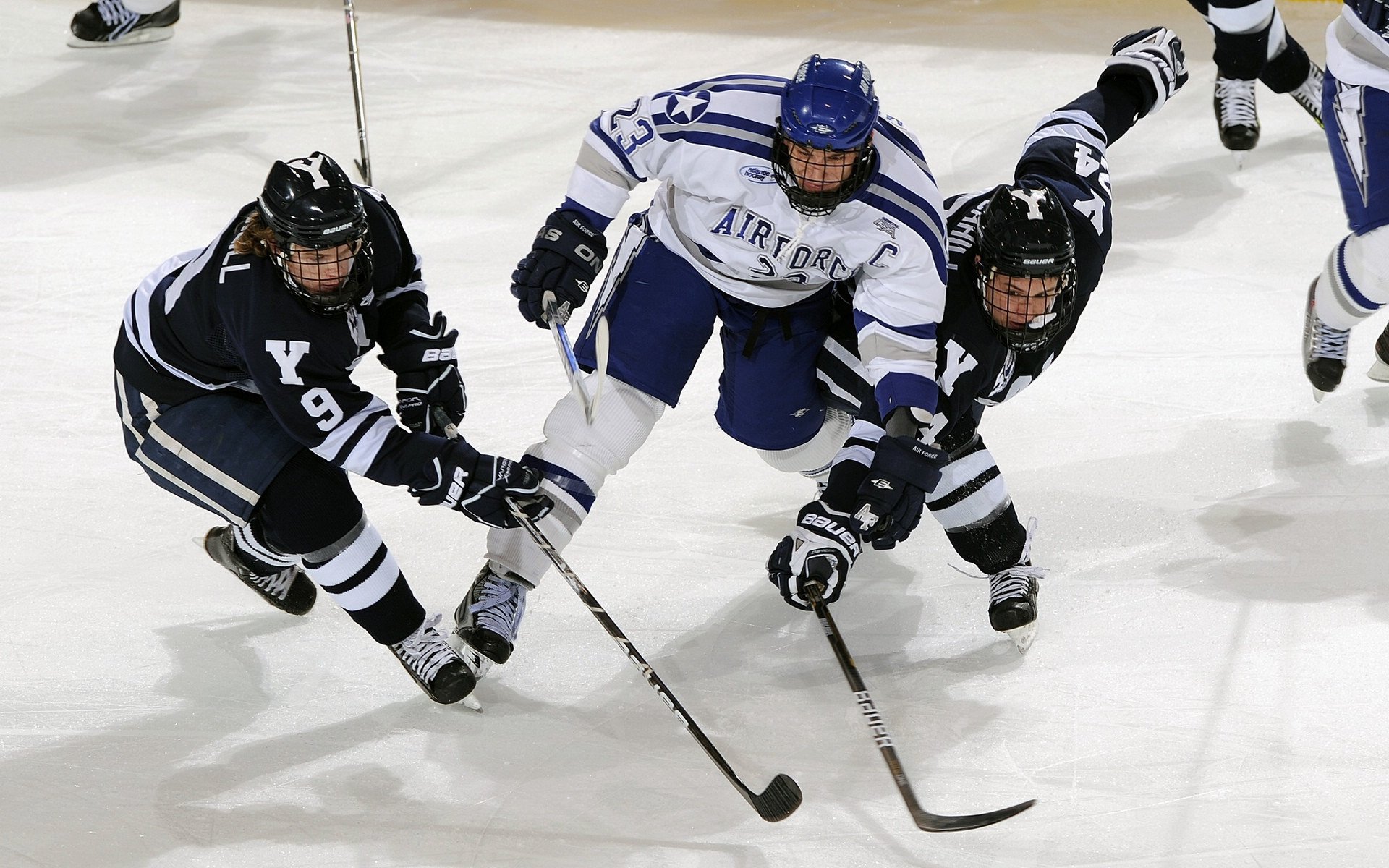 逆转与统治，当韩国队遭遇马琳的羽球风暴