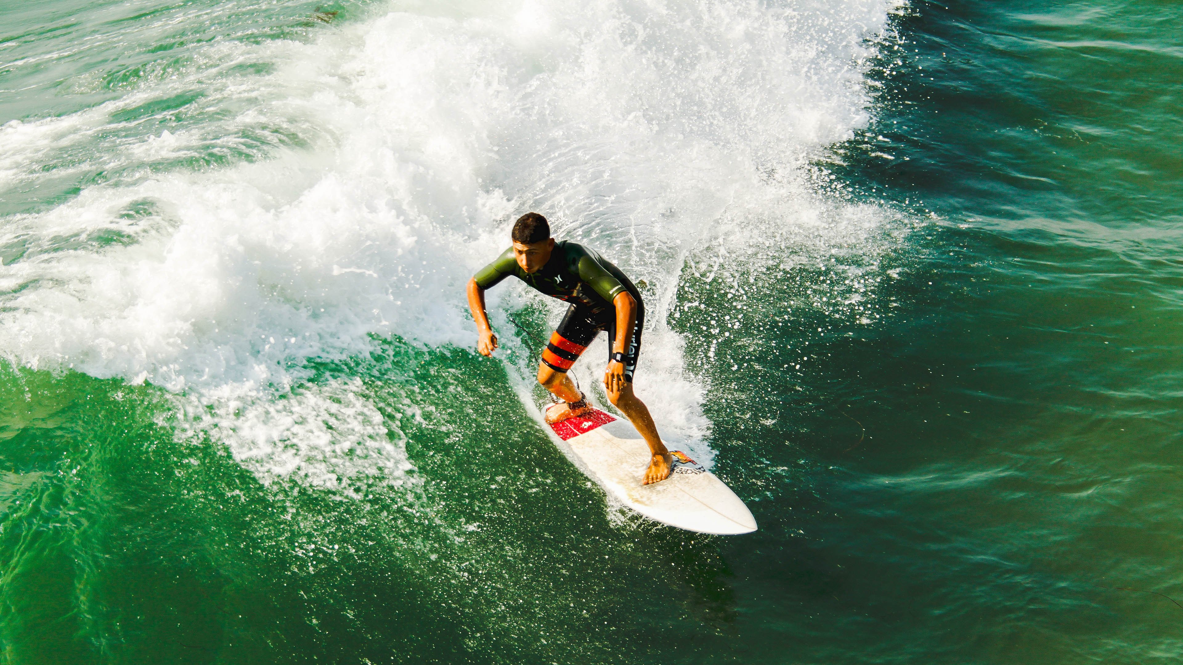 逆境中的王者，内马尔扛起全队，比利时力克马赛的战术启示